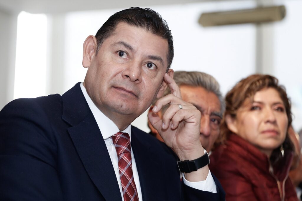 responde Alejandro Armenta a Lalo Rivera
