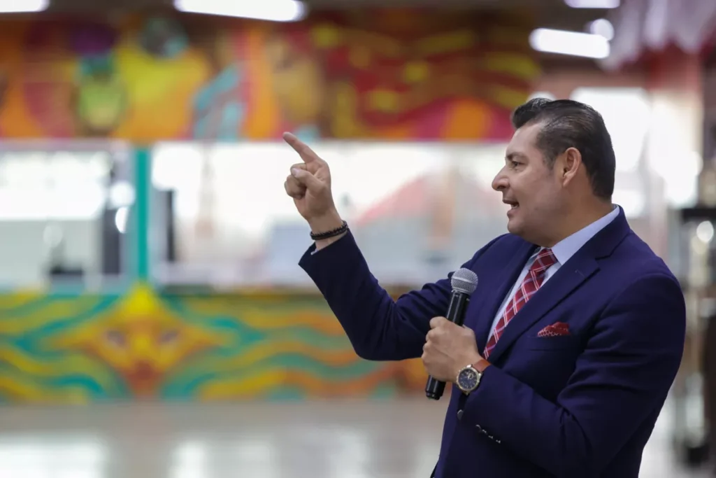 Alejandro Armenta INFP Morena 8