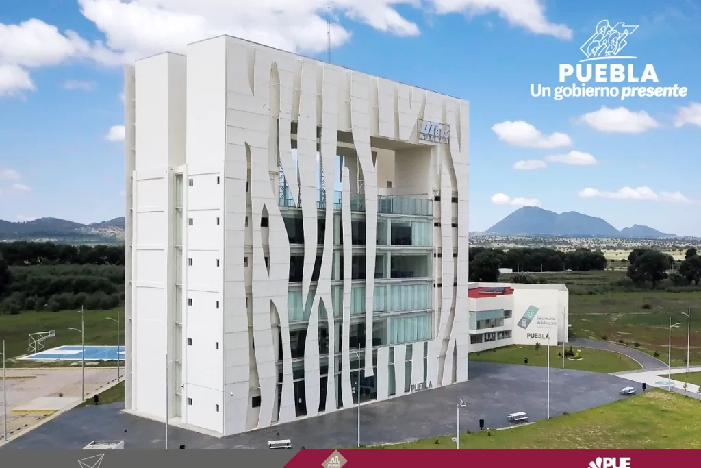 CIITA Ciudad Modelo, construcción