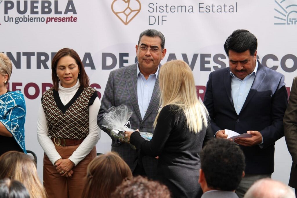 Casa de la Niñez recibe claves escolares