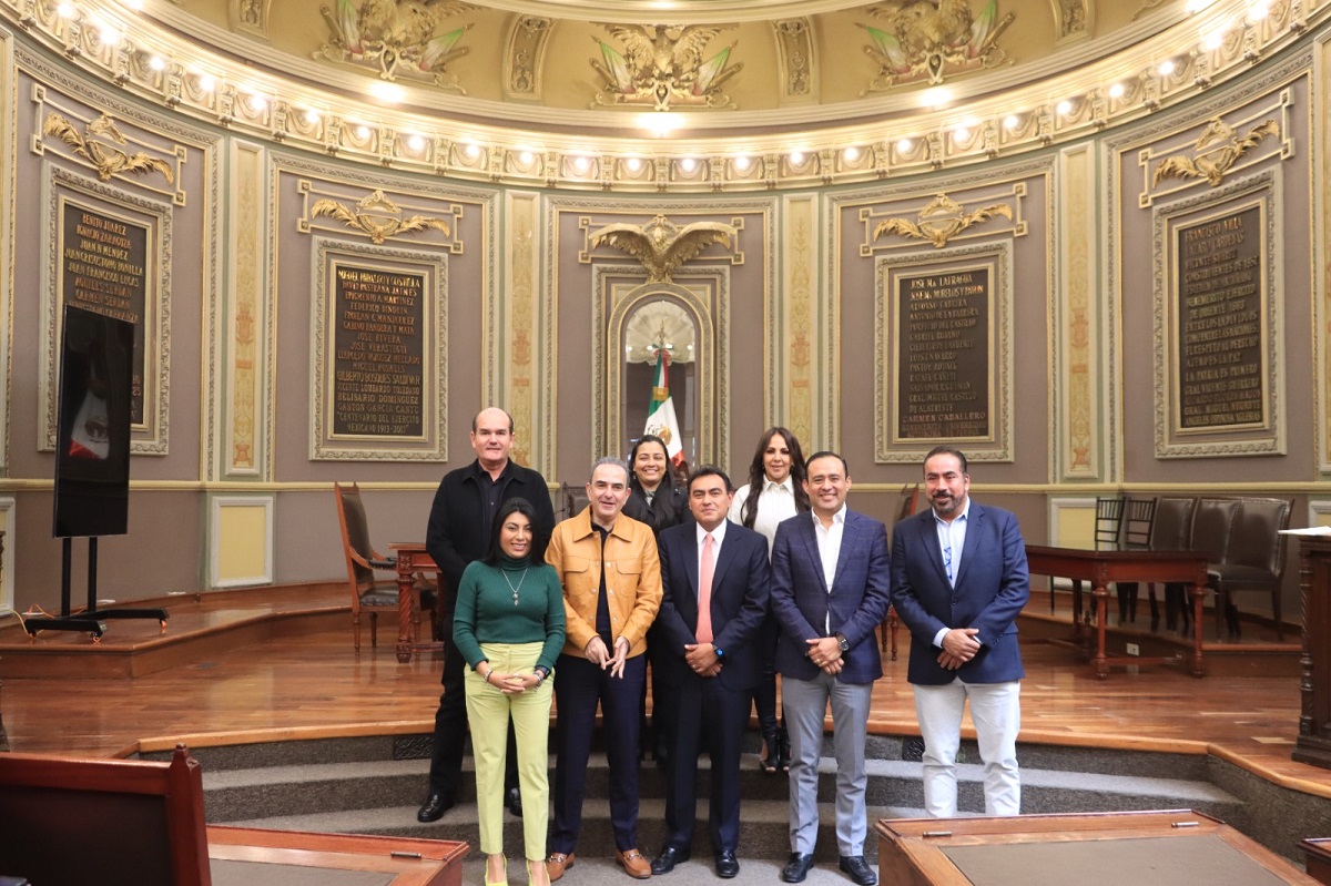 Comparece titular de la Secretaría de Administración ante Comisión del Congreso del Estado 1 Comparece titular de la Secretaria de Administracion ante Comision del Congreso del Estado