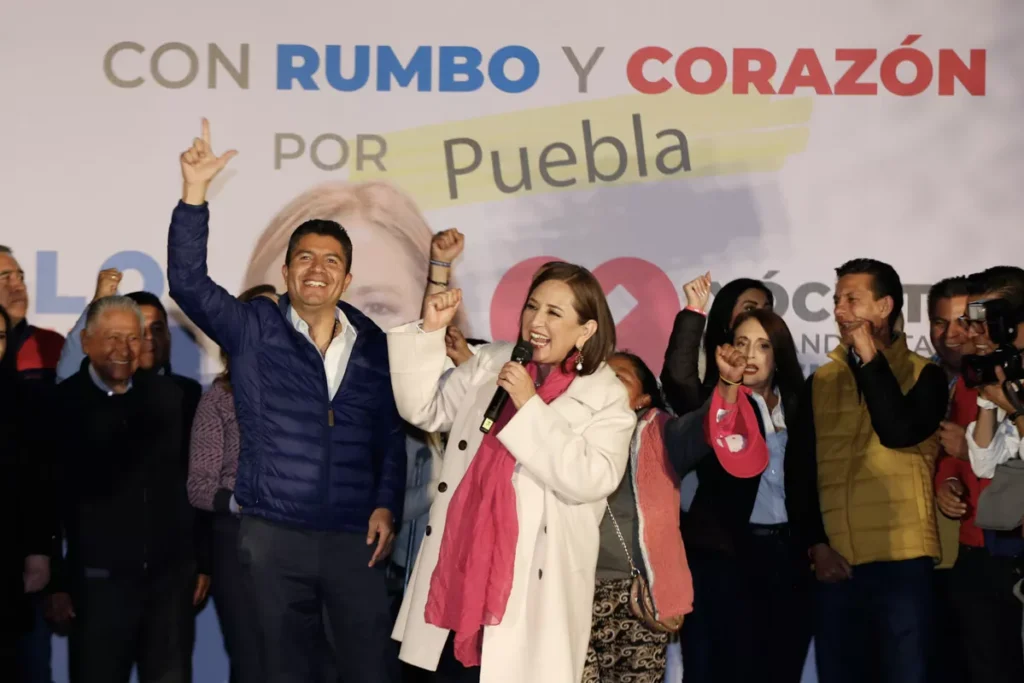 Eduardo Rivera cierre de precampana Xochitl Galvez Mario Riestra 12