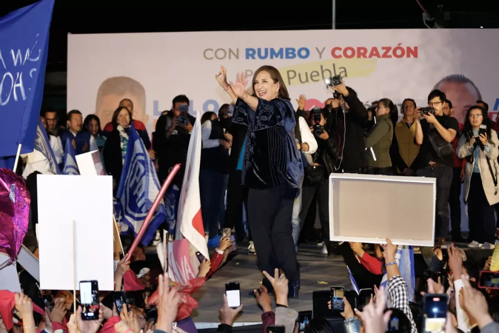 Eduardo Rivera cierre de precampana Xochitl Galvez Mario Riestra 4