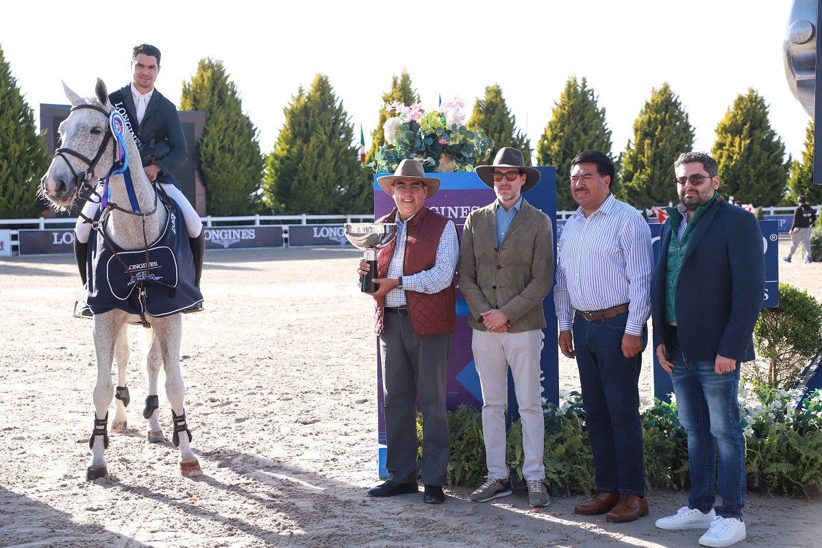 Preside Sergio Salomón entrega de trofeos del Gran Premio Longines CSI 4 "World Cup Puebla 2024" 1 GOB SS CP ENTREGA TROFEOS DEL GRAN PREMIO LONGINES 4