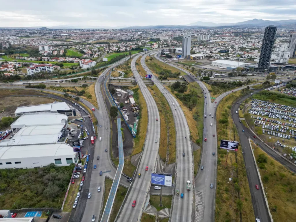 Gobernador Sergio Salomon onstruccion del distribuidor vial Periferico Ecologico Bulevar Atlixcayotl 2