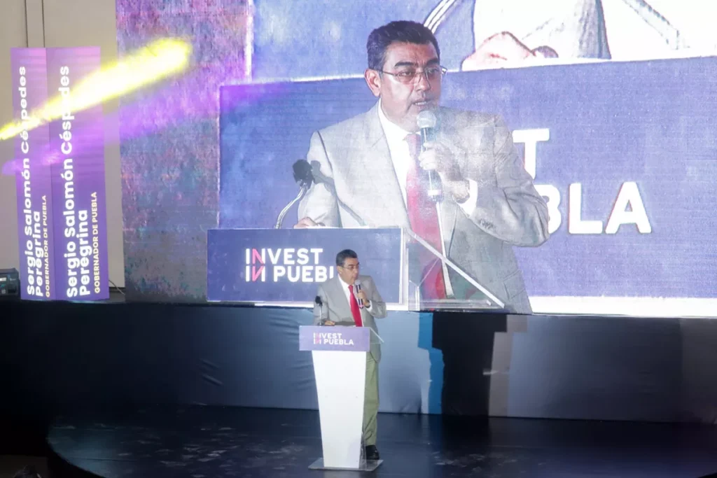 Gobernador de Puebla Sergio Salomon Presentacion Invest In Puebla 6