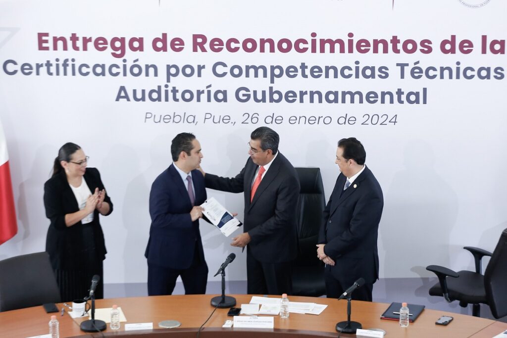 Gobierno de Puebla contratará perito para investigar inversión perdida de 600 mdp en Accendo