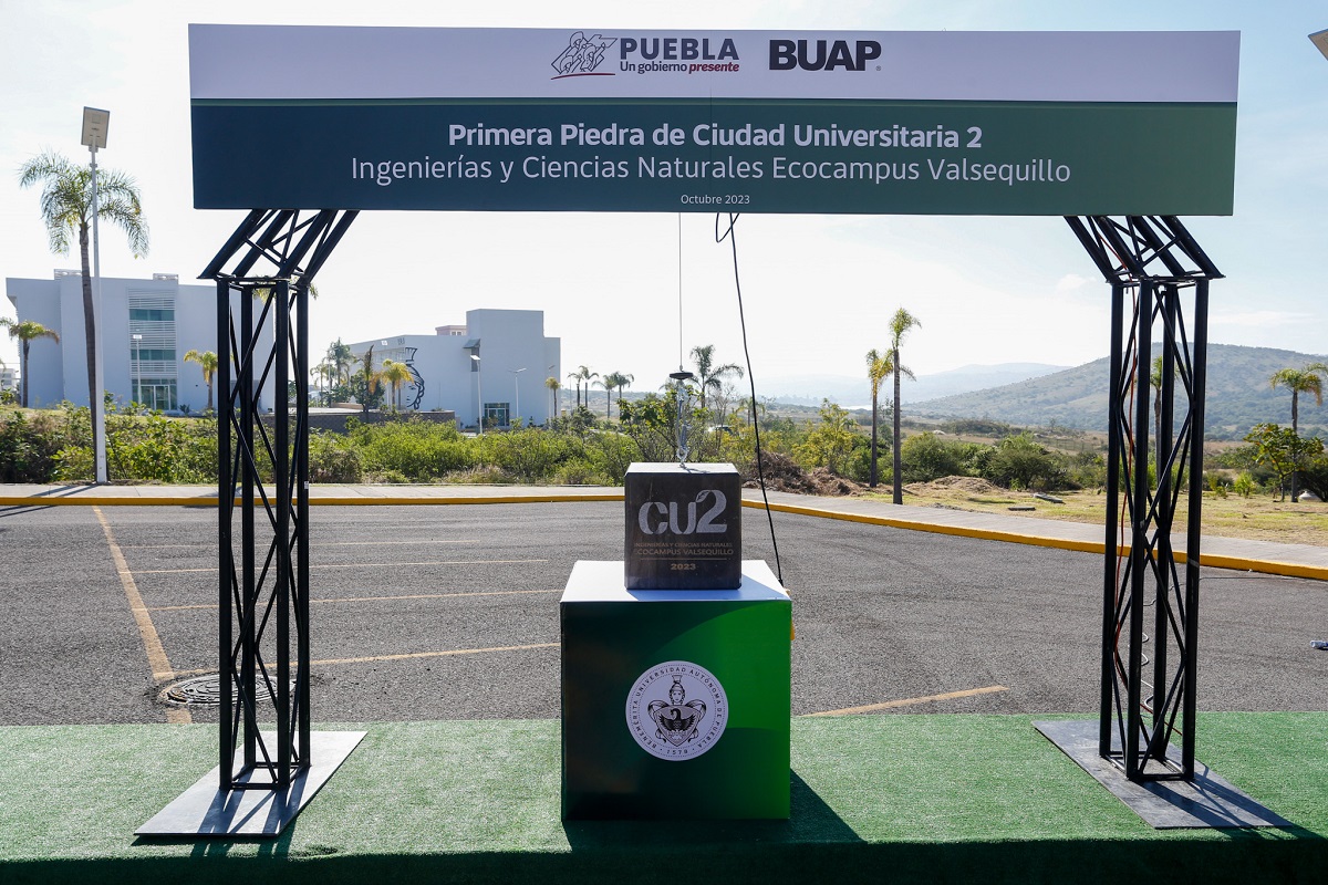 Gobierno federal, estatal y BUAP aportarán 450 millones de pesos más en la construcción de CU-2 1 Gobierno federal, estatal y BUAP aportarán 450 millones de pesos más en la construcción de CU-2