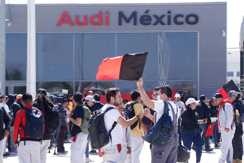 Huelga planta armadora AUDI Puebla 20