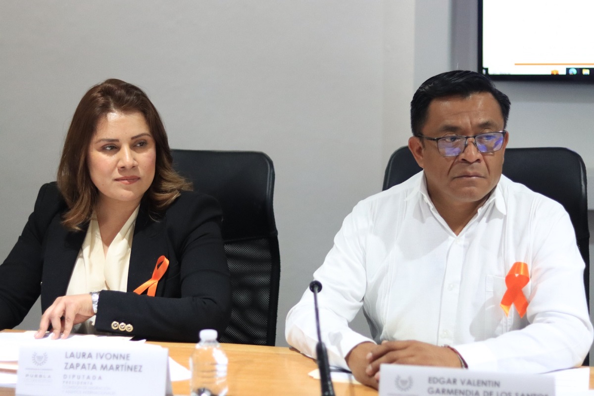 Reconoce Comisión del Congreso del Estado a migrantes poblanos