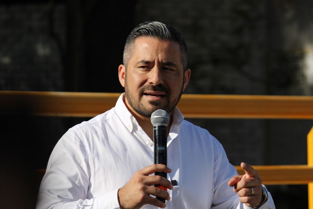 adán domínguez bares clandestinos