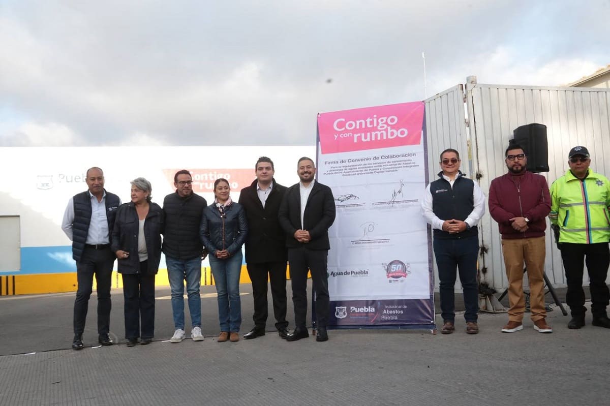 Ayuntamiento capitalino y Agua de Puebla firman convenio para regular descargas residuales en el rastro municipal 1 ayuntamiento convenio aguas de Puebla