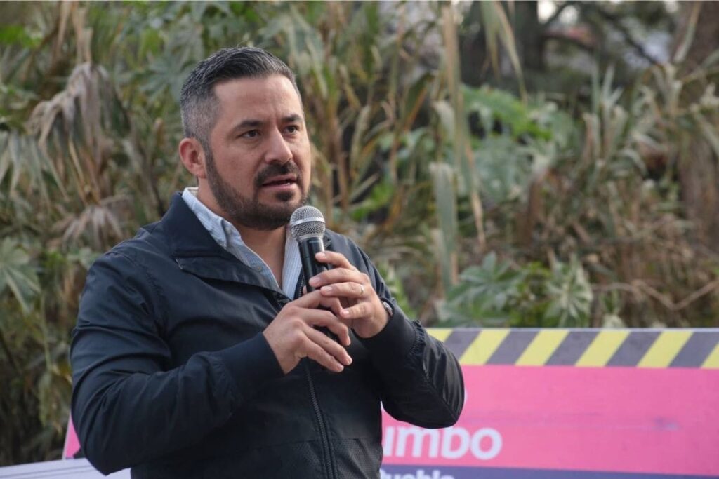 Ayuntamiento de Puebla rehabilita puente en Naciones Unidas