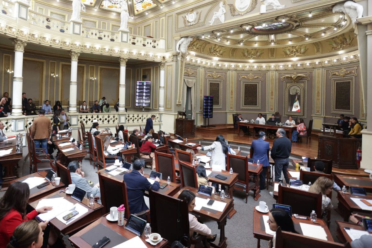 23 diputados del Congreso de Puebla competirán en elección de 2024; analizan llamar a suplentes 1 Diputados del Congreso de Puebla que buscarán un cargo en 2024