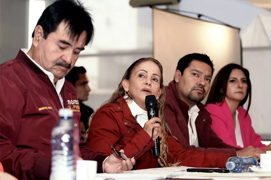 dirigentes del Partido Verde Fuerza por Mexico PT y MORENA puebla 9
