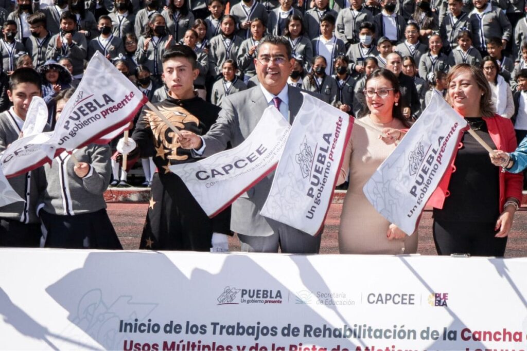 gobierno de Puebla invierte en Centros Escolares