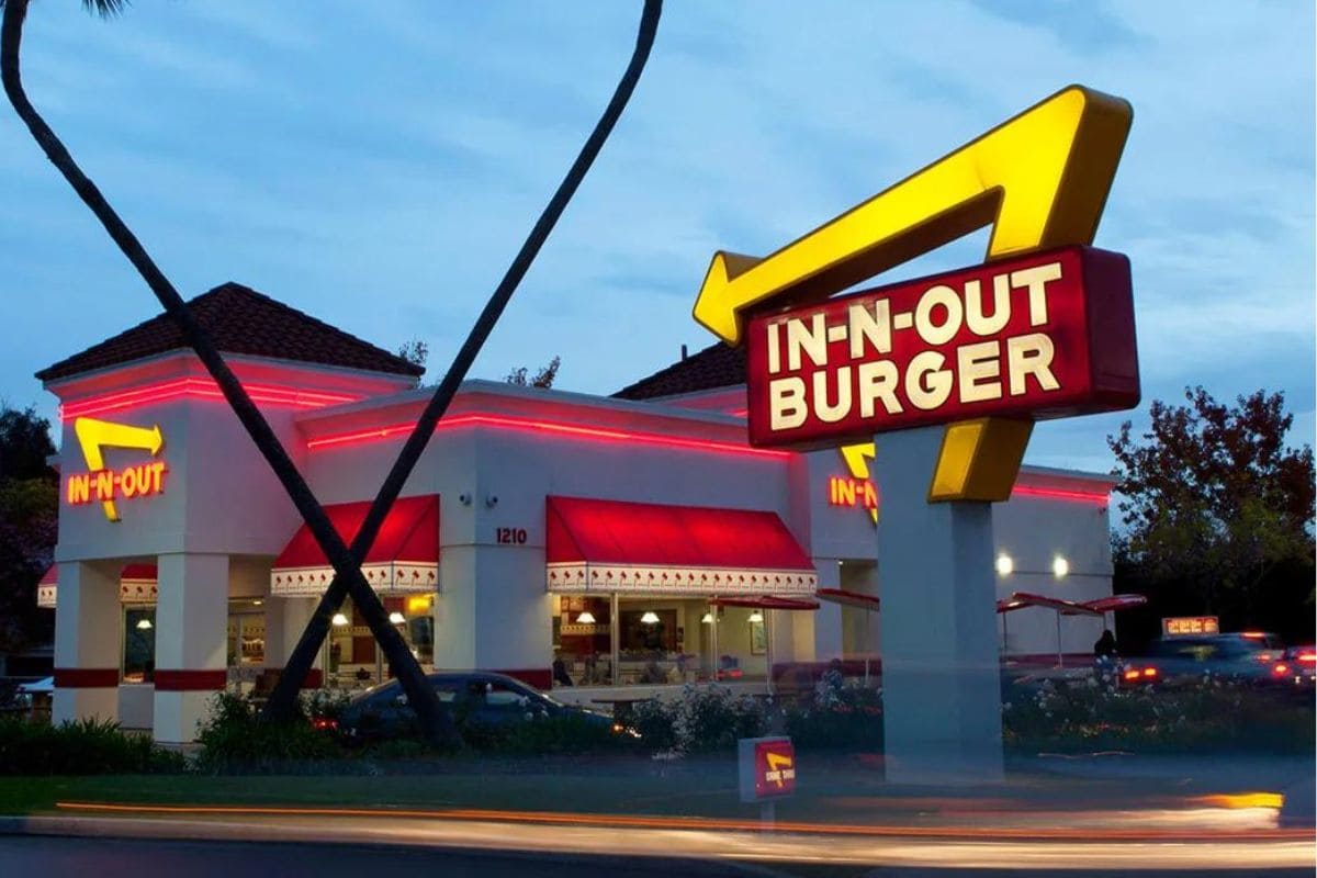 ¿En dónde estarán las hamburguesas In-N-Out de México? 1 In-N-Out en México