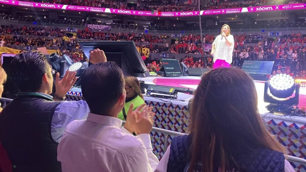 lalo rivera refrenda apoyo a xochitl galvez 1