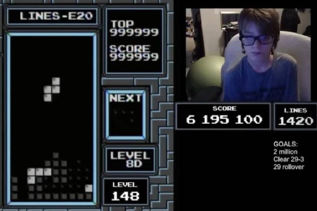 nino de 13 anos le gana a tetris