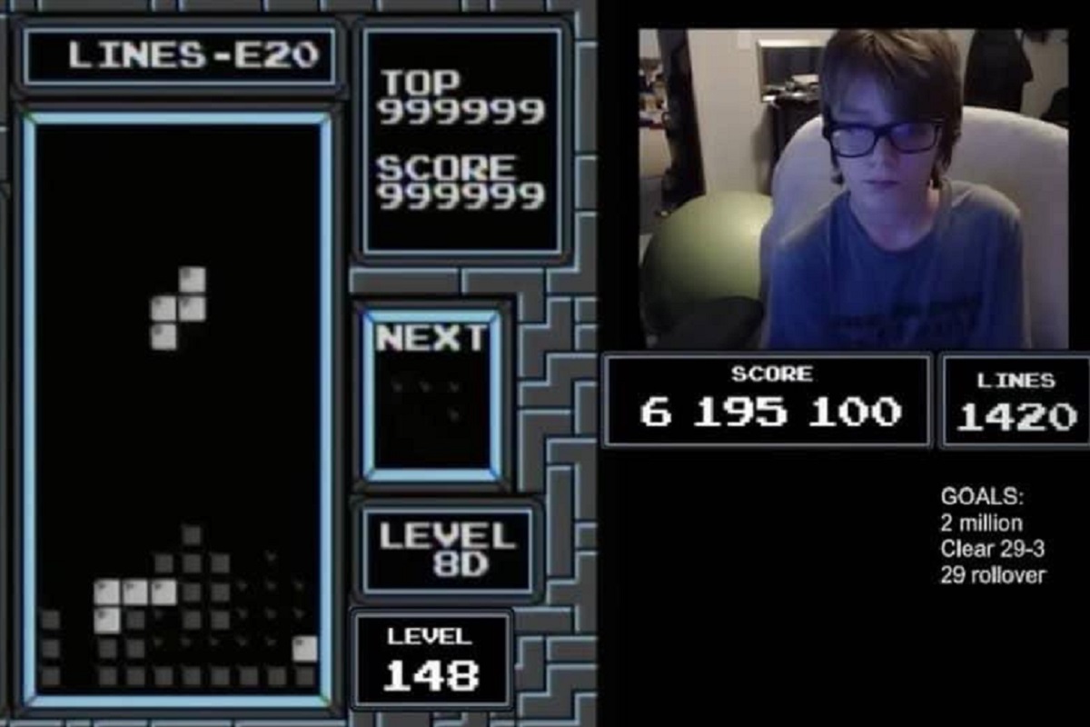 VIDEO: Niño de 13 años hace historia al vencer a Tetris en la NES original 1 nino de 13 anos le gana a tetris