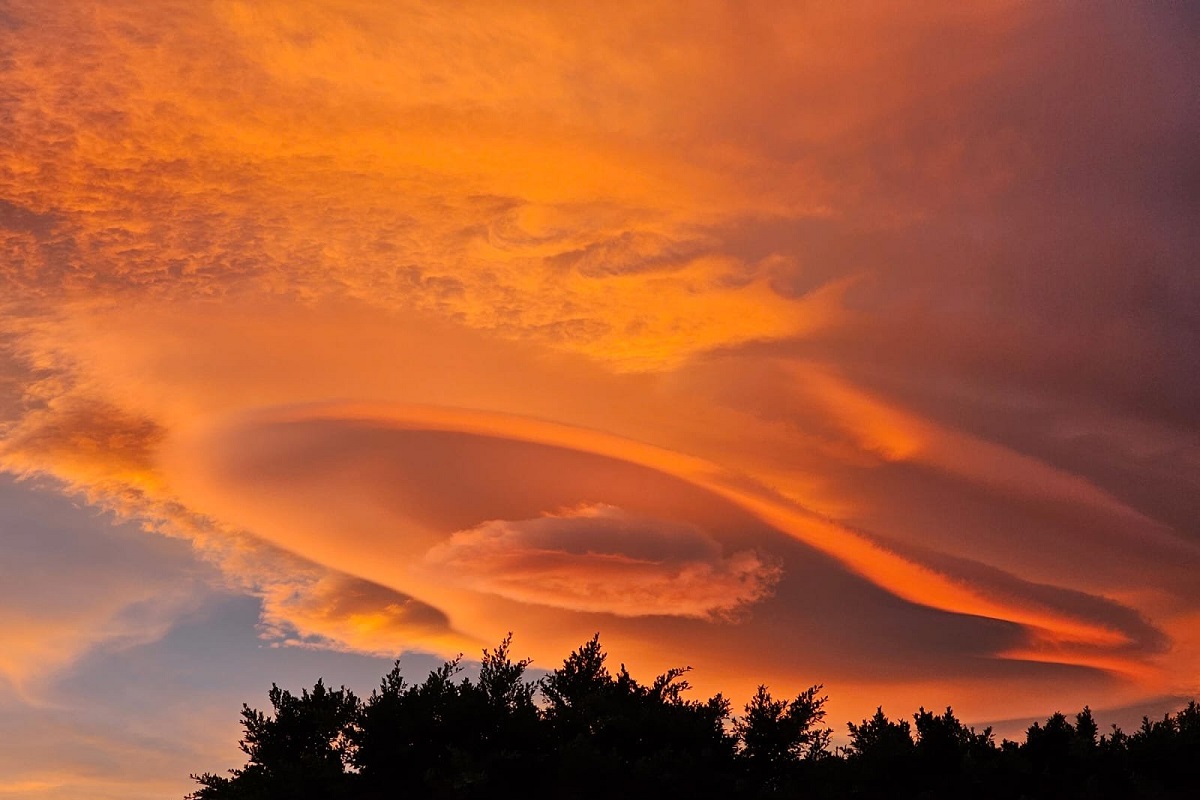 ¿Qué son las nubes lenticulares? Fenómeno que apareció en Puebla, CDMX y Edomex 1 nubes lenticulares en puebla