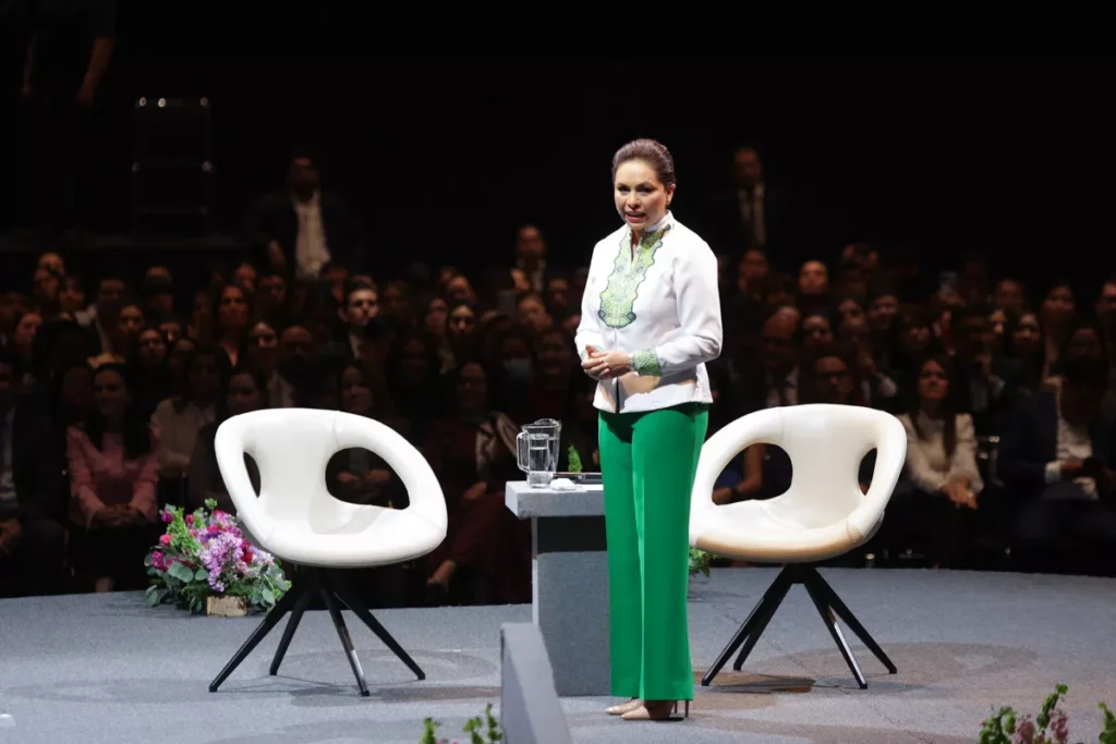 primer informe Gaby Bonilla DIF 2