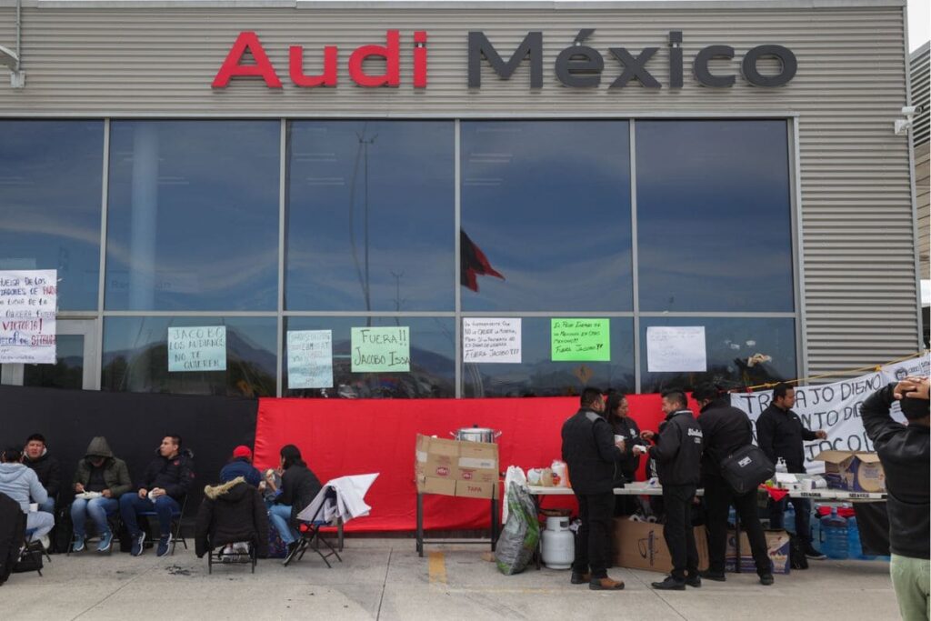 Sindicato Audi levantar huegla 10%