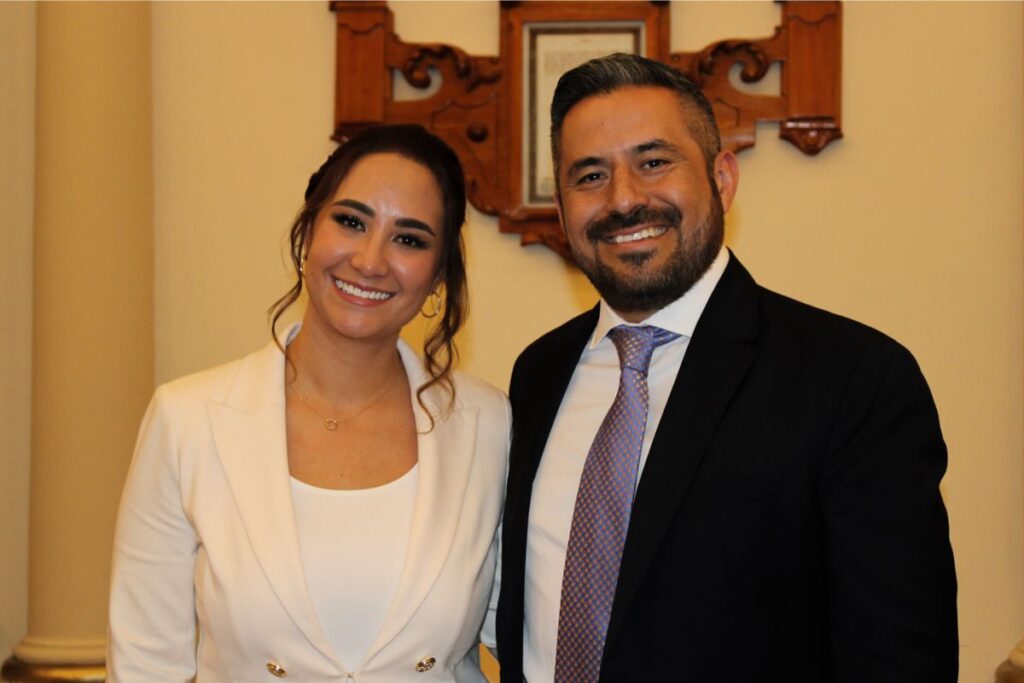 rinde protesta Claudia Barrientos DIF Municipal