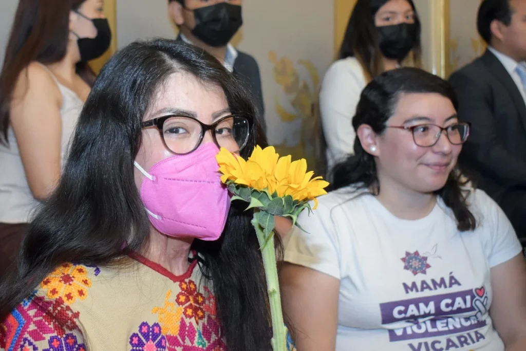 Aprueban en la CDMX la Ley Malena contra ataques con acido y sustancias quimicas