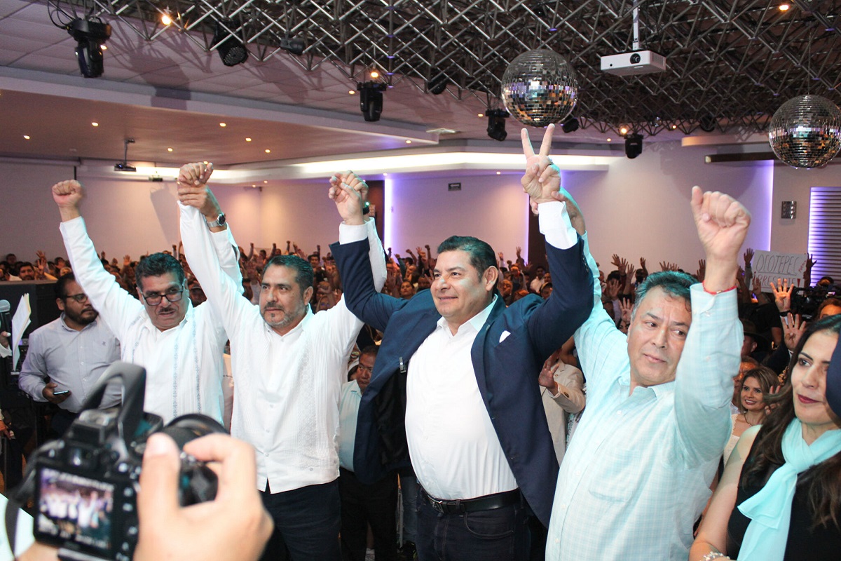 Armenta rinde protesta como candidato a la gubernatura de Puebla por Nueva Alianza 1 Armenta rinde protesta como candidato a la gubernatura de Puebla por el PANAL