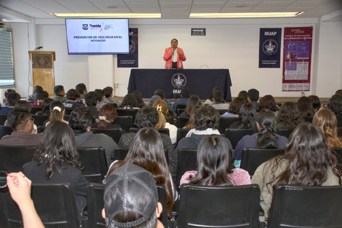 Celebra la Facultad de Derecho de la BUAP jornada para prevenir violencia de género 1 Celebra la Facultad de Derecho jornada para prevenir violencia de género