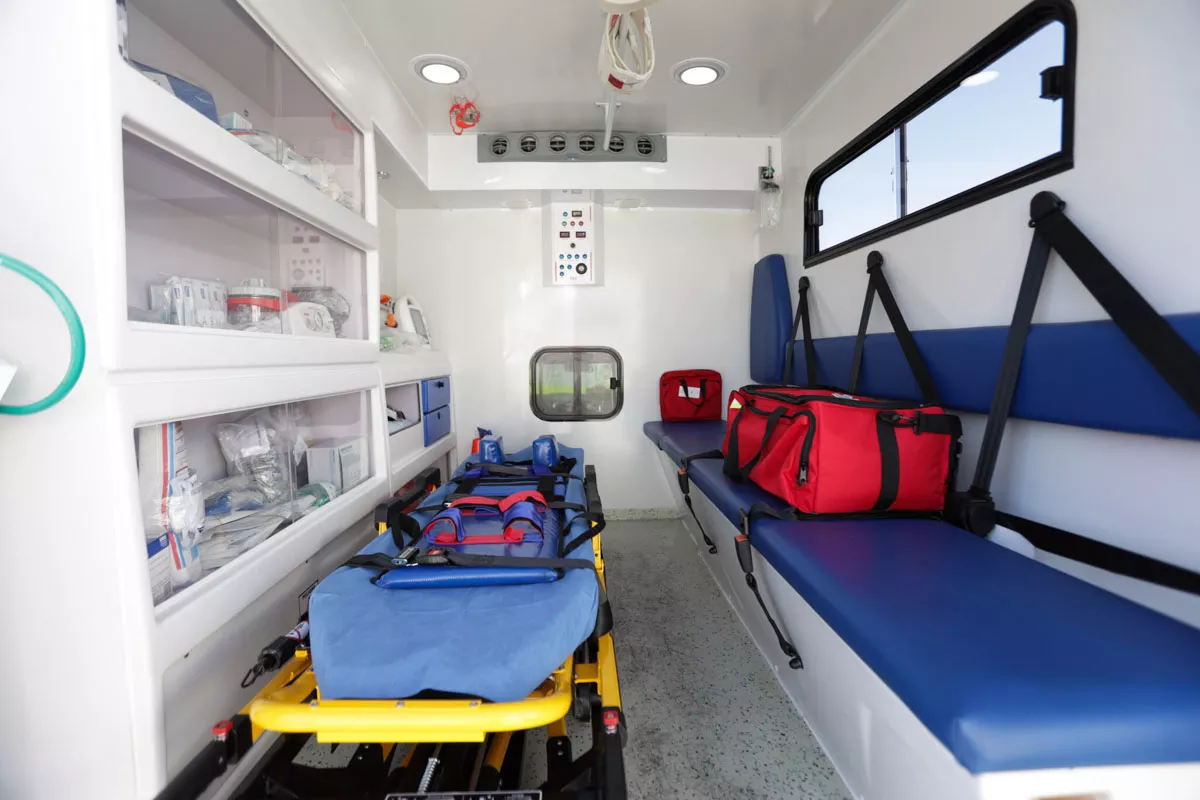 Gobernador Sergio Salomon Cespedes presidenta del DIF Estatal Gaby Bonilla Entrega de Ambulancias y Mastografos 4