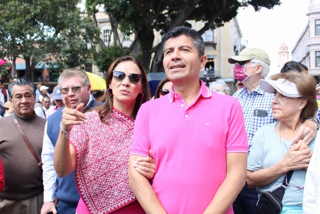 Panistas se suman a Marcha por la Democracia en Puebla: piden llegar al 70% de votación el 2 de junio