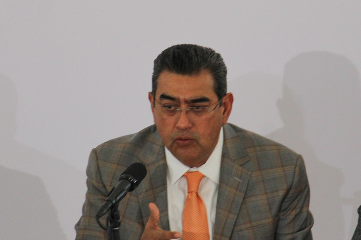 “Nadie puede decirse perseguido”, responde Sergio Salomón al líder municipal del PAN 1 “Nadie puede decirse perseguido”, responde Sergio Salomón al líder municipal del PAN