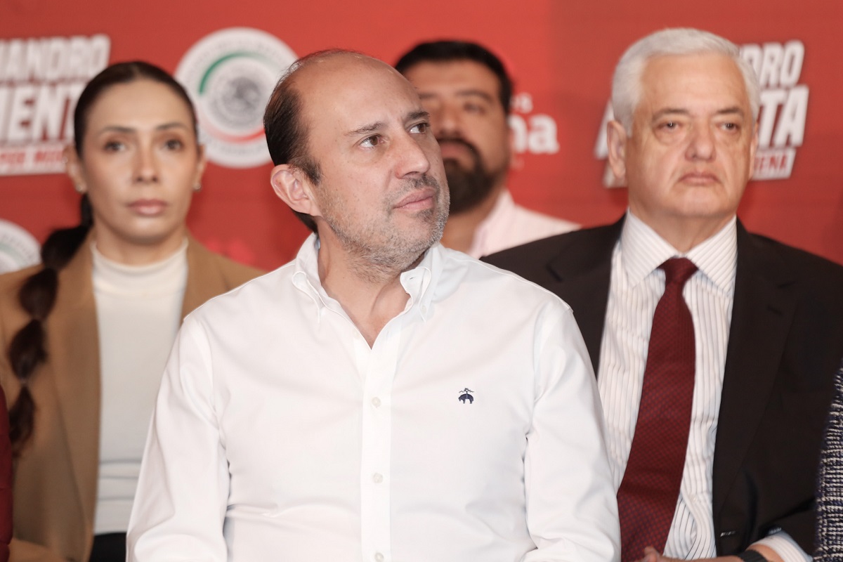 Nombra Alejandro Armenta a Fernando Manzanilla asesor político de su equipo