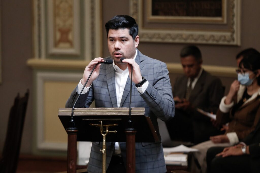 Oficial Zoofilia en Puebla se castigará con 4 años de cárcel y multa de 43 mil pesos