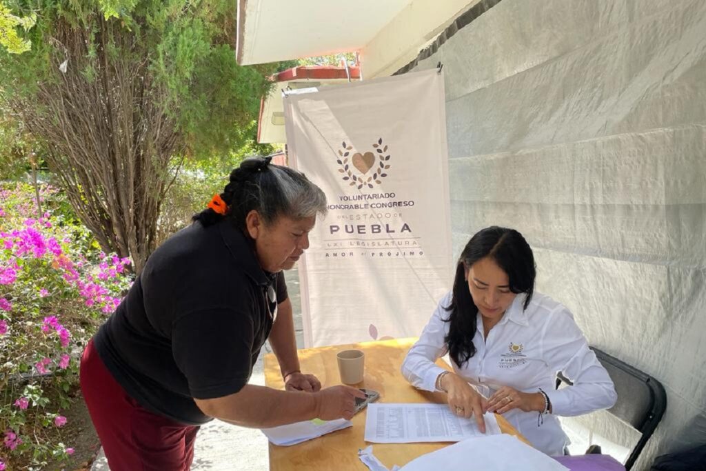 Realiza el Voluntariado del Congreso de Puebla Jornadas de Salud Visual en la Mixteca