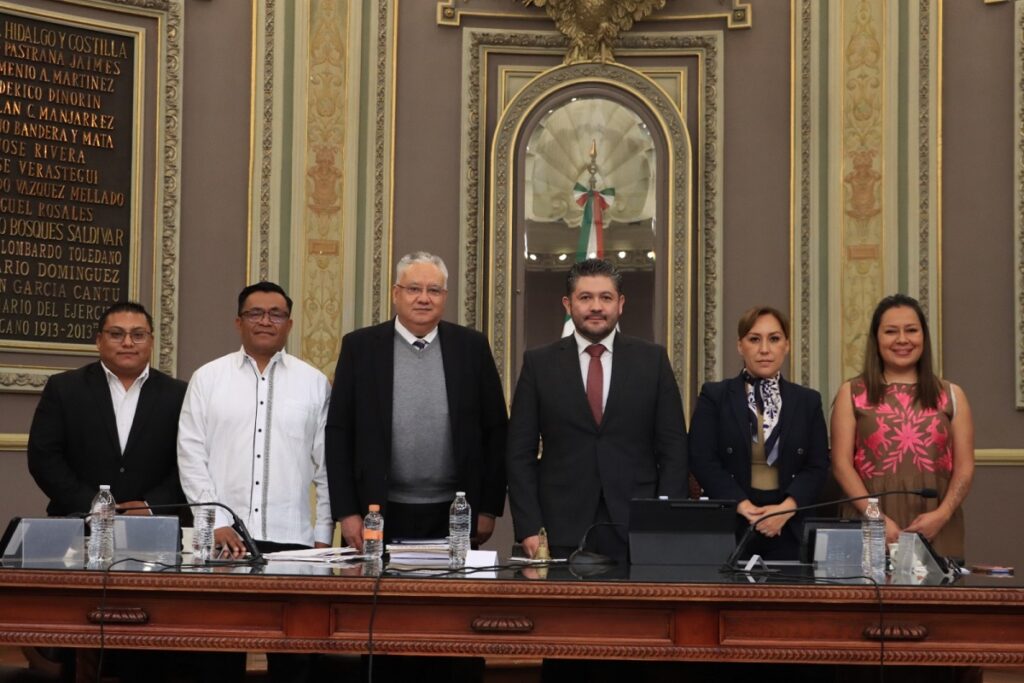 Secretario de Movilidad y Transporte comparece ante el Pleno del Congreso del Estado