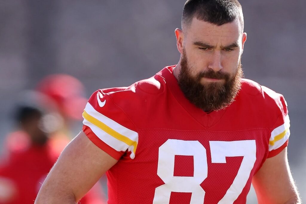El donativo de Travis Kelce para dos niñas heridas en el tiroteo de Kansas City
