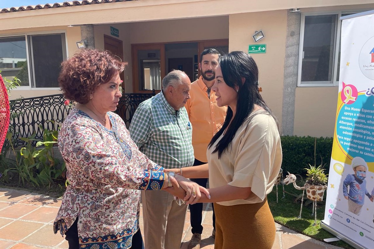 Voluntariado del Congreso del Estado dona una tonelada de tapitas para apoyar a niños con cáncer 1 Voluntariado del Congreso del Estado dona una tonelada de tapitas para apoyar a ninos con cancer