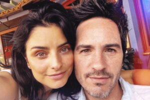 Aislinn Derbez regresa con Mauricio Ochmann