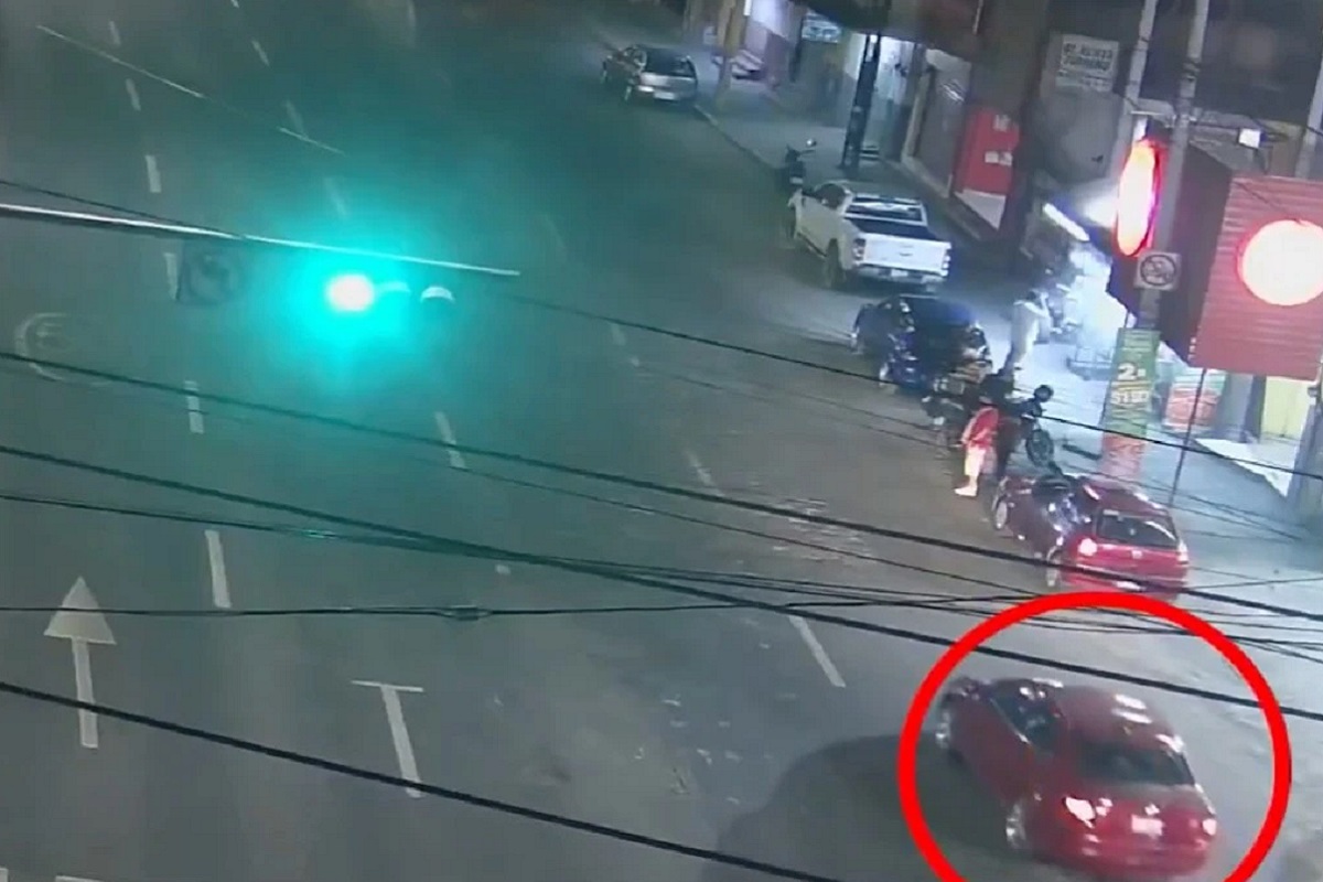 VIDEO: Automovilista atropella y mata a un hombre en San Felipe Hueyotlipan 6 Automovilista atropella y mata a un hombre en San Felipe Hueyotlipan
