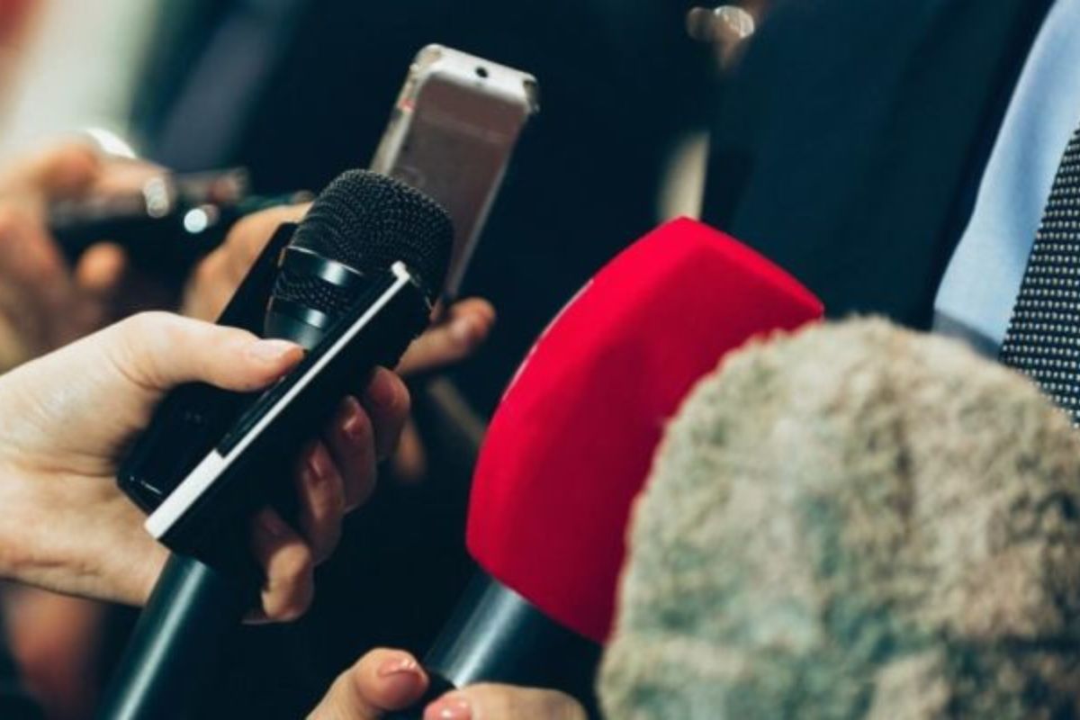 ONG dará becas para curso de periodismo incluyente 1 becas para periodistas
