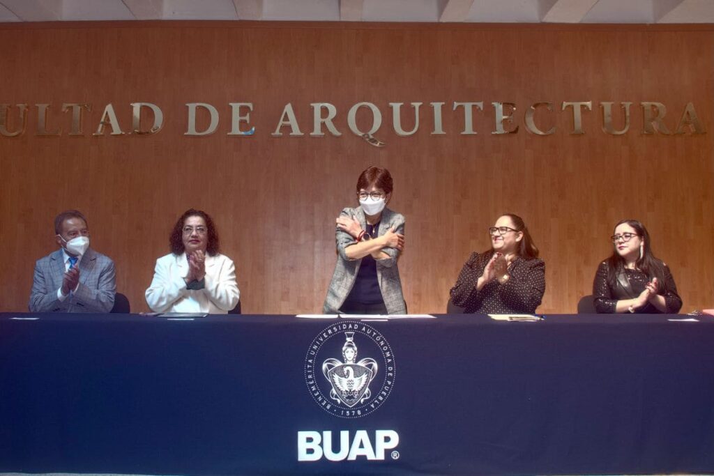 aniversario facultad de Arquitectura BUAP