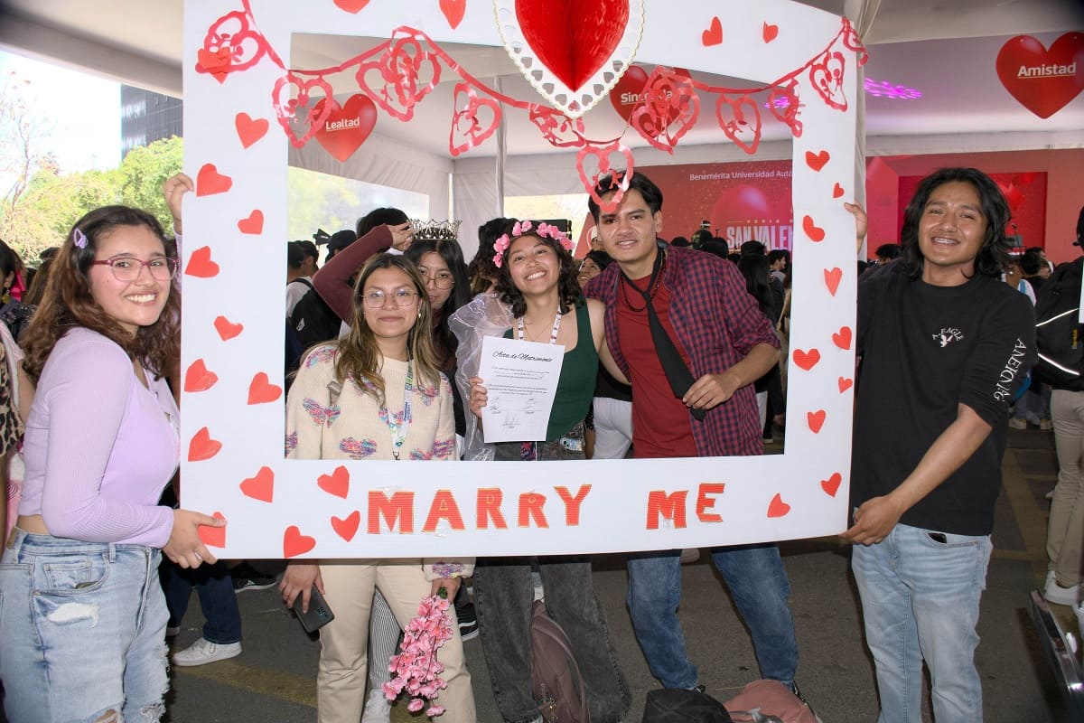 La BUAP celebra su tradicional Feria de San Valentín en Ciudad Universitaria 1 BUAP festival San Valentín 2024