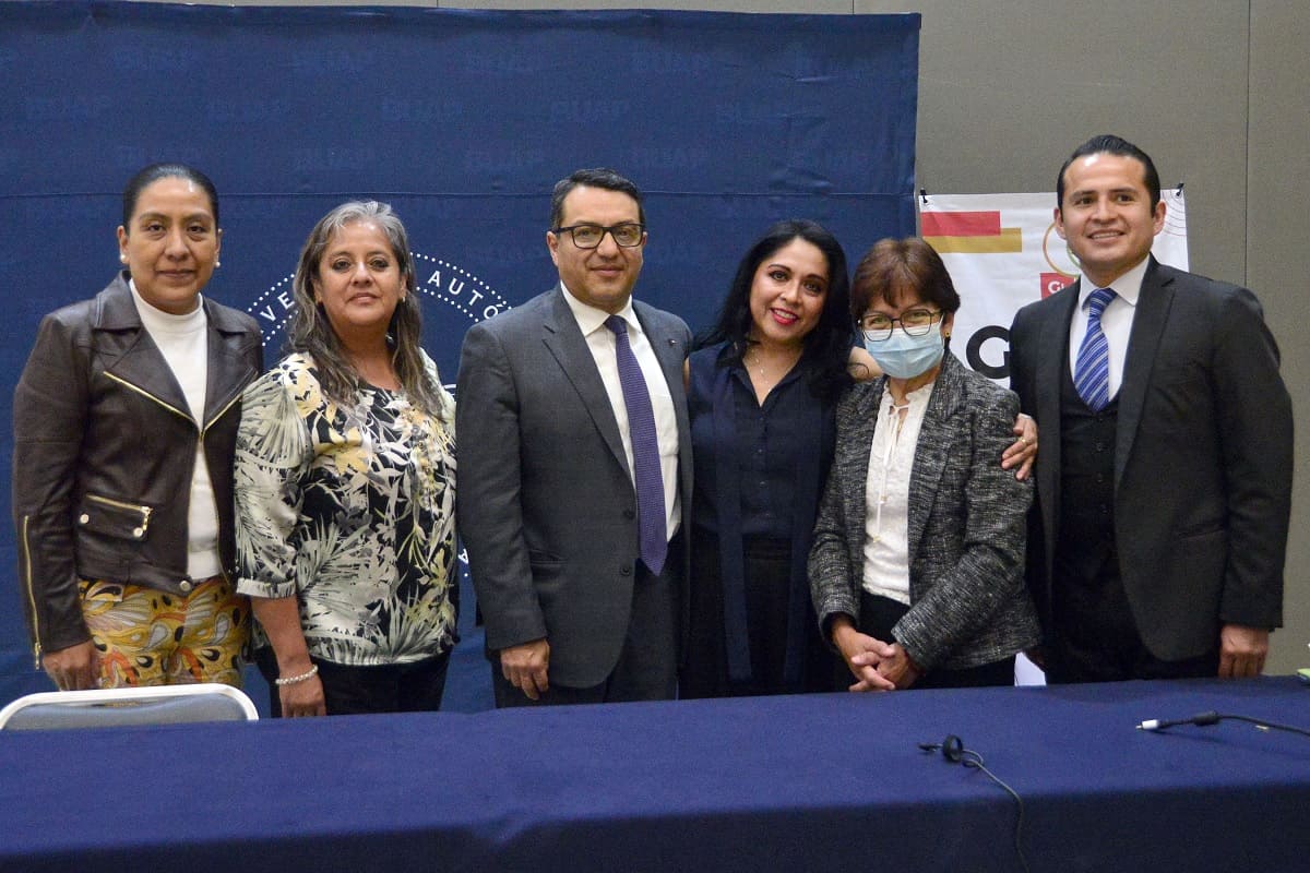 Inspira BUAP vocaciones científicas en las preparatorianas 1 BUAP inspira vocaciones científicas