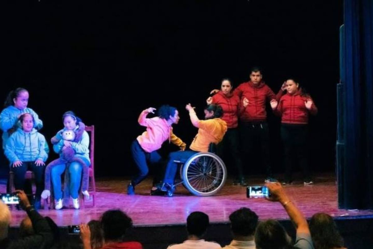 ¿Quieres hacer teatro musical? PROART Puebla da cursos para personas con discapacidades 1 cursos de treatro de PROART Puebla