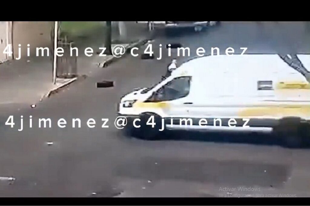 conductor de coppel arrolla a motociclistas