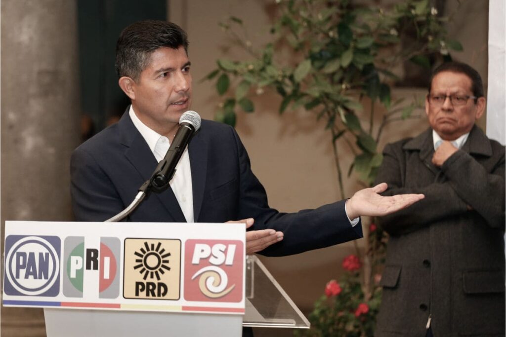 Eduardo Rivera advierte camapaña en su contra 2024