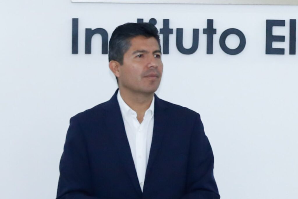 Eduardo Rivera avala invitar a Lydia Cacho